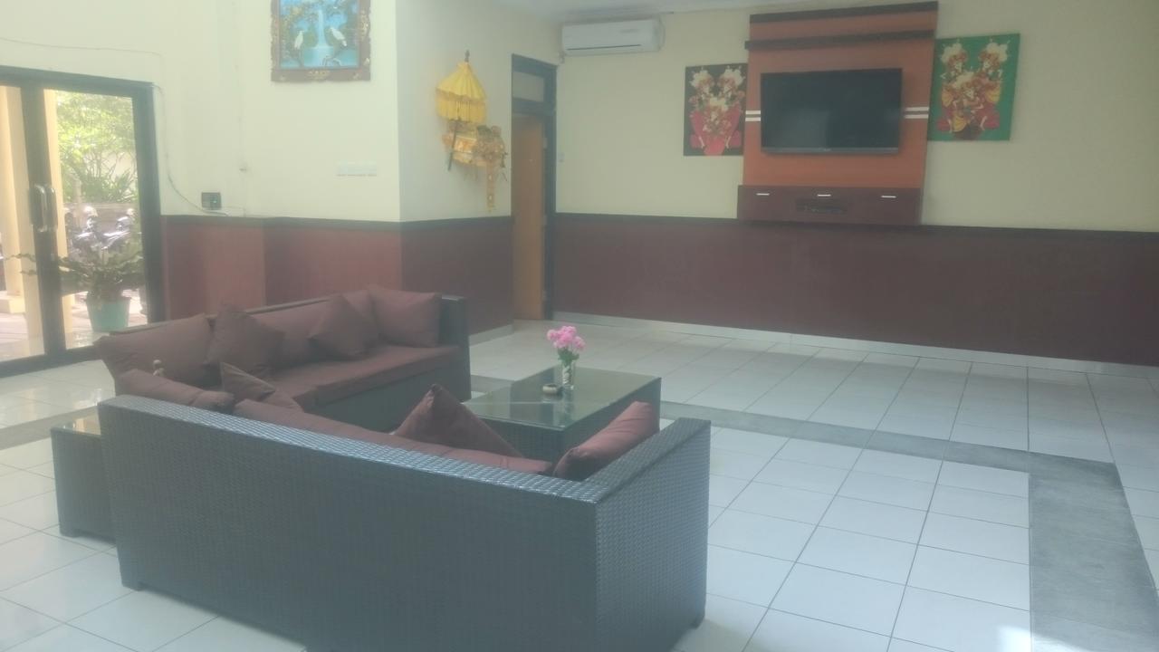 Edutel Undiksha Hotel Singaraja  Exterior photo